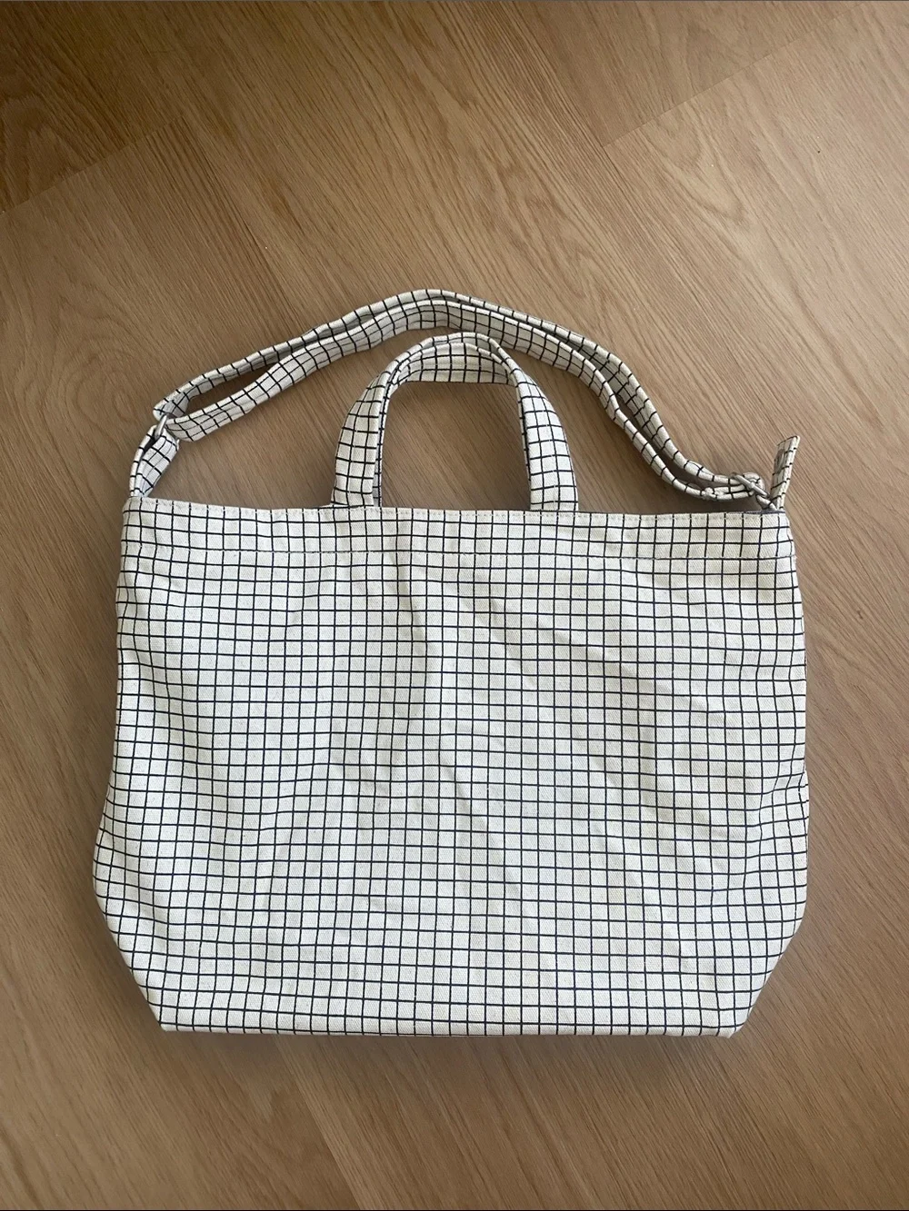 BAGGU Natural Grid Horizontal Zip Duck Bag Preppy Plaid Travel Laptop Tote